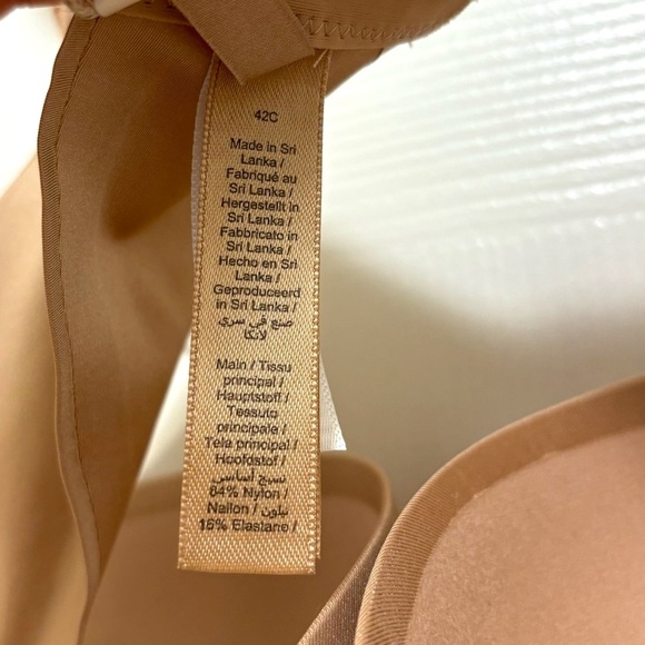 SKIMS Balconette Bra - Nude - Picture 9 of 10